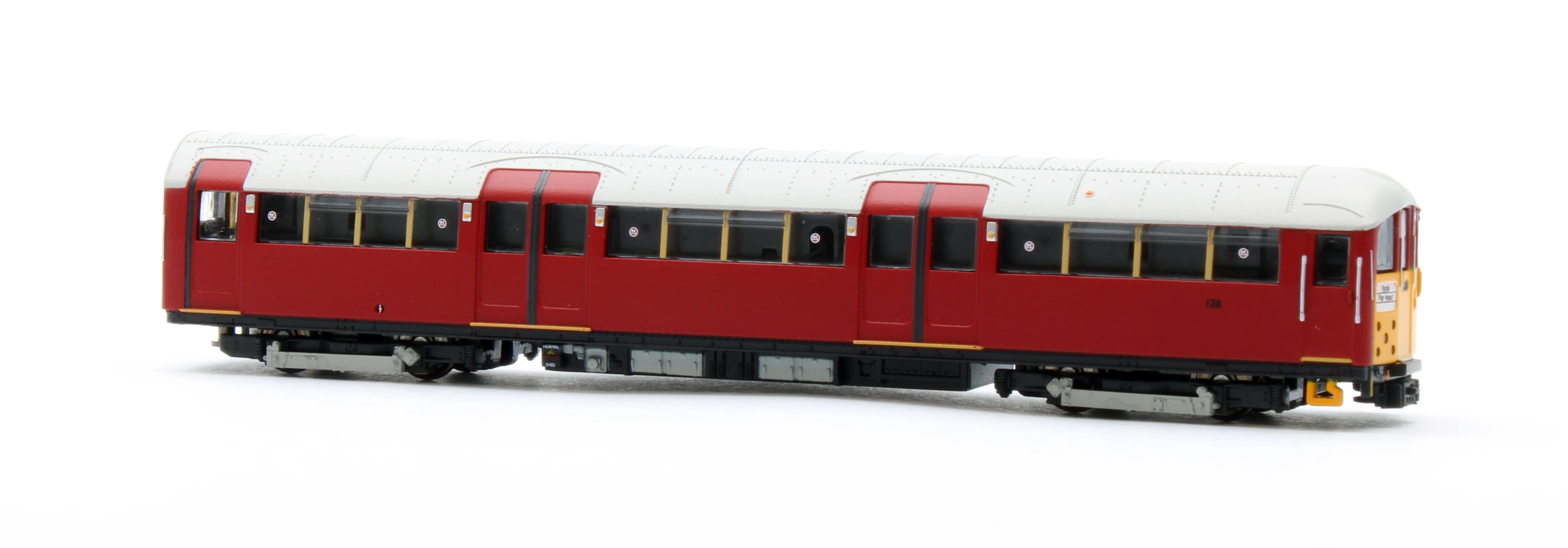 RT-N-LU1938-MAR202B Class 483 - Isle of Wight "LT" Maroon Set 008 2-Car EMU - Image 4