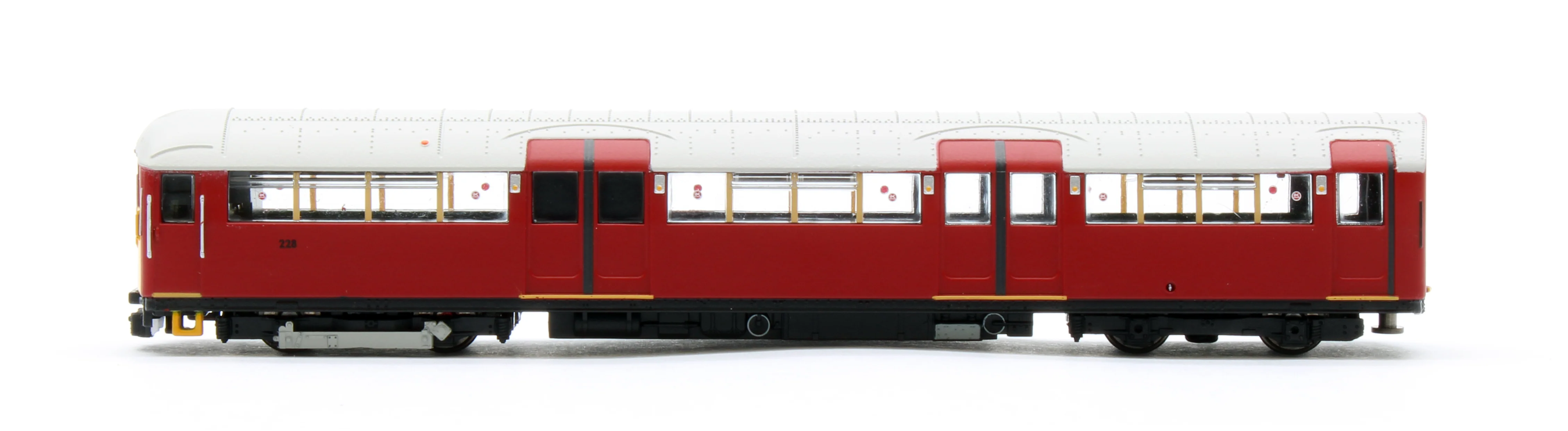 RT-N-LU1938-MAR202B Class 483 - Isle of Wight "LT" Maroon Set 008 2-Car EMU - Image 9