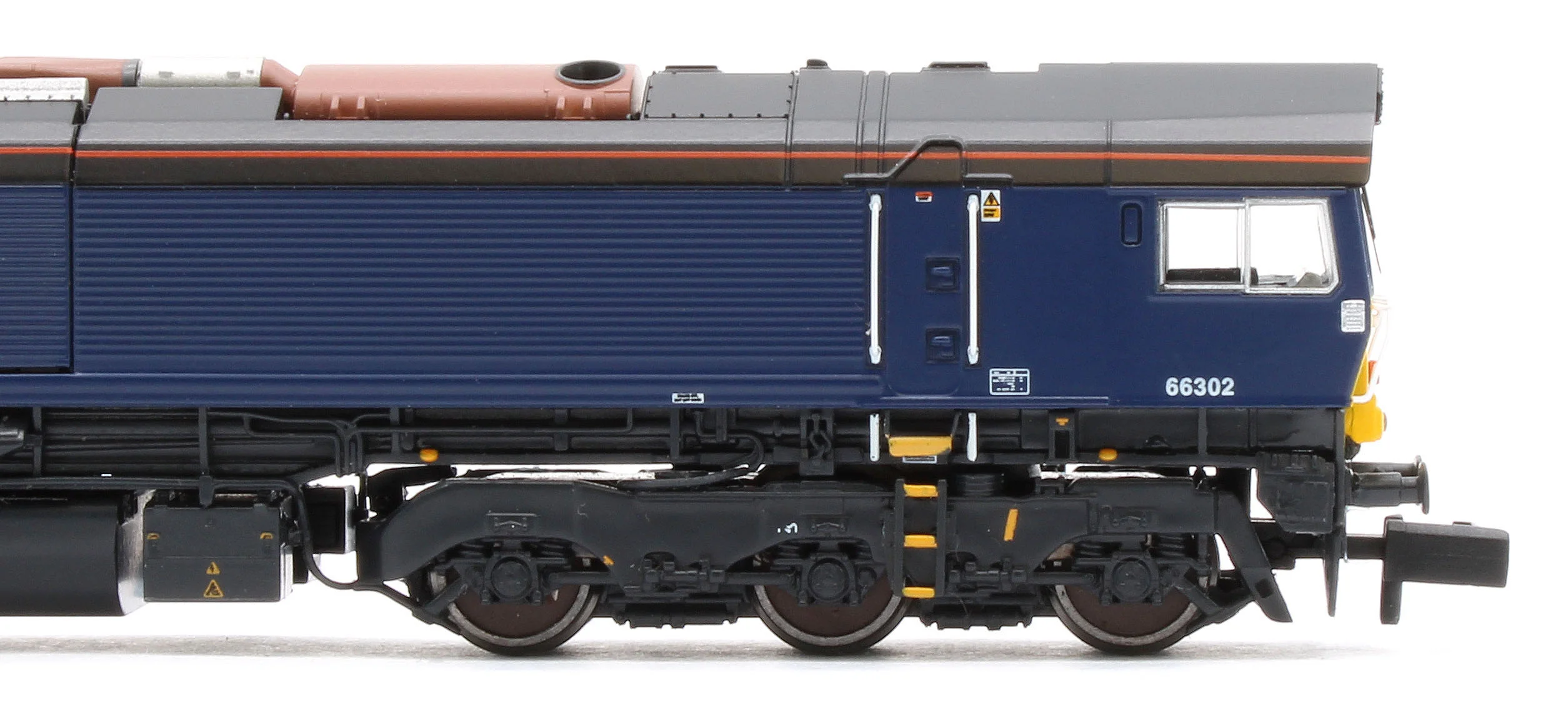 RT-N66-DRG-302DCC Class 66 66302 GBRf (ex-DRS Plain) Diesel Locomotive - DCC Sound - Image 9