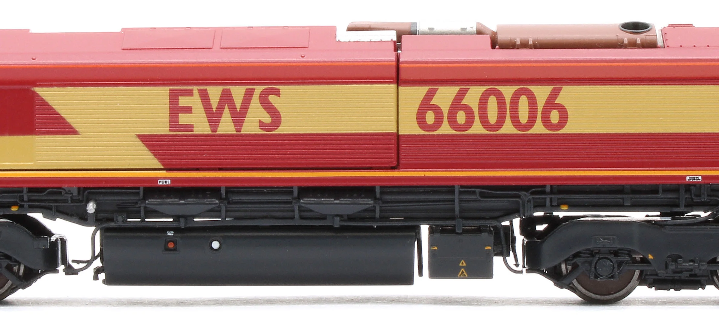RT-N66-EW-006DCC Class 66 66006 EWS Diesel Locomotive - DCC Sound - Image 9