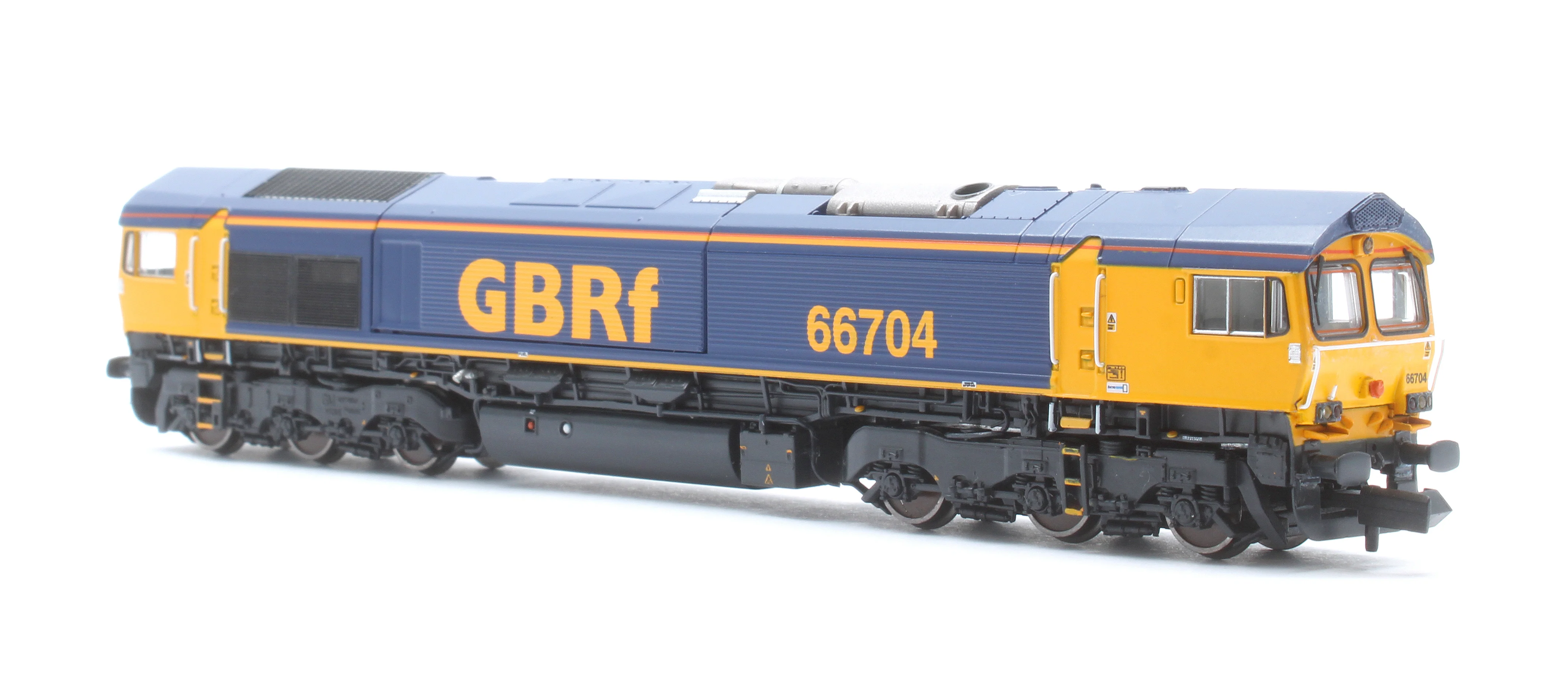 RT-N66-GBO-704 Class 66 66704 GBRf Original Livery Diesel Locomotive - Image 2