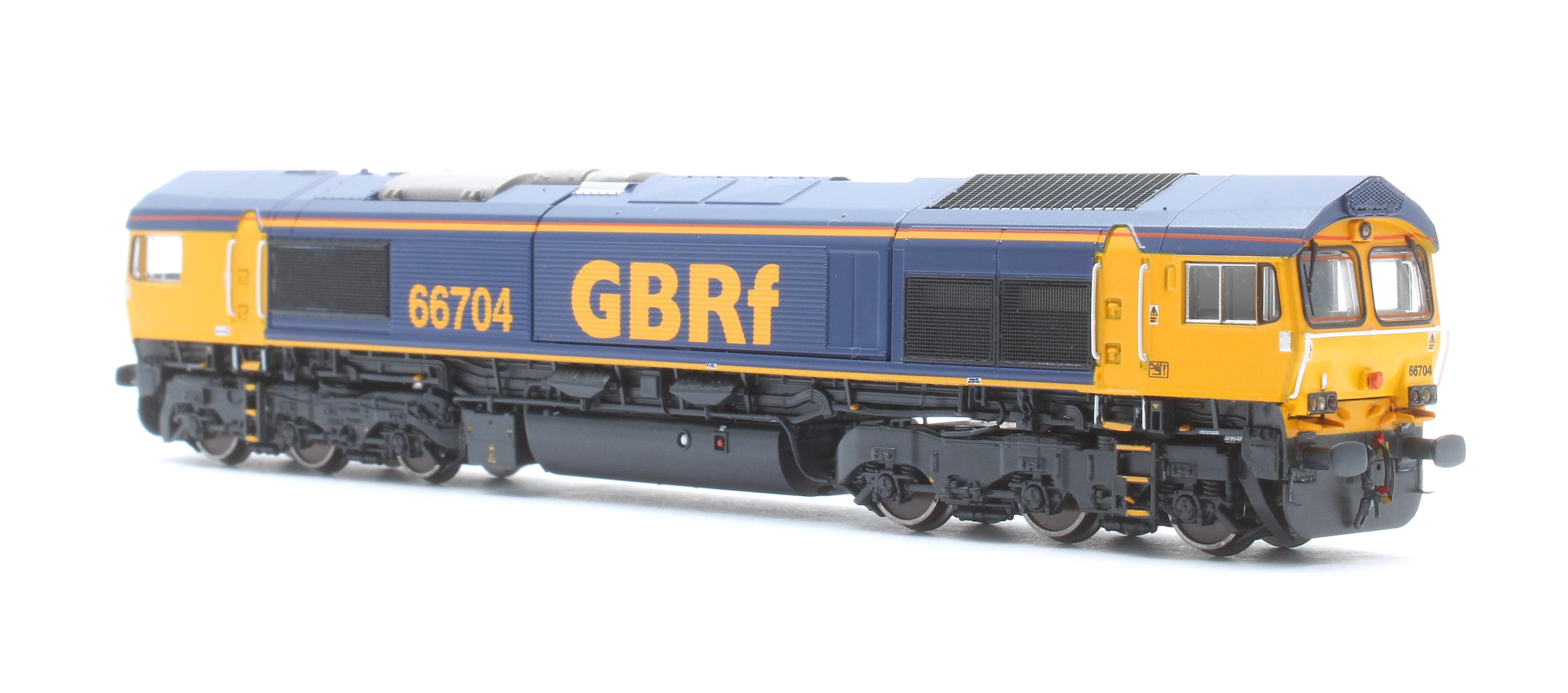 RT-N66-GBO-704 Class 66 66704 GBRf Original Livery Diesel Locomotive - Image 4