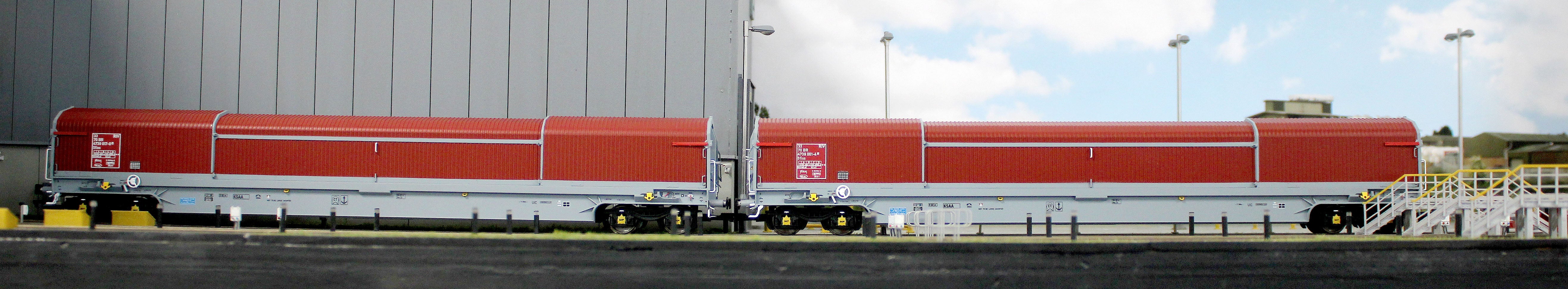 RT-OO-KSA-201B KSA ‘Rover Cube’ Wagons Original Maroon & Grey Livery No. 33 70 4739 023-8 and 031-1 - Twin Pack - Image 9
