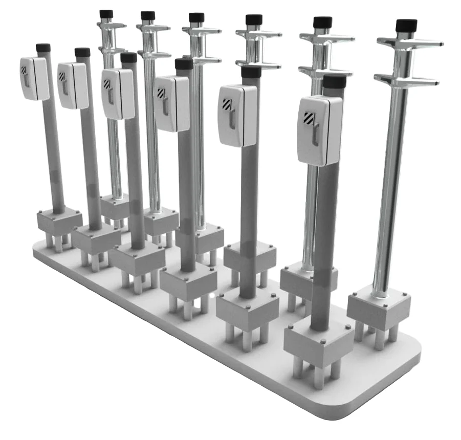 RRM016 OO Gauge Phones + Sign Poles (Pack of 12) - Unpainted