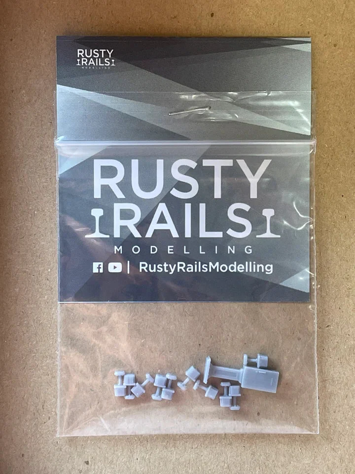 RRM083 OO Gauge Dis Box + Axel Counters (Pack of 10) - Unpainted - Image 3