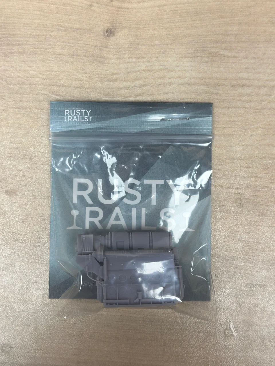 RRM091 OO Gauge Class 66/67/69 Engine (Single Pack) - Unpainted - Image 4