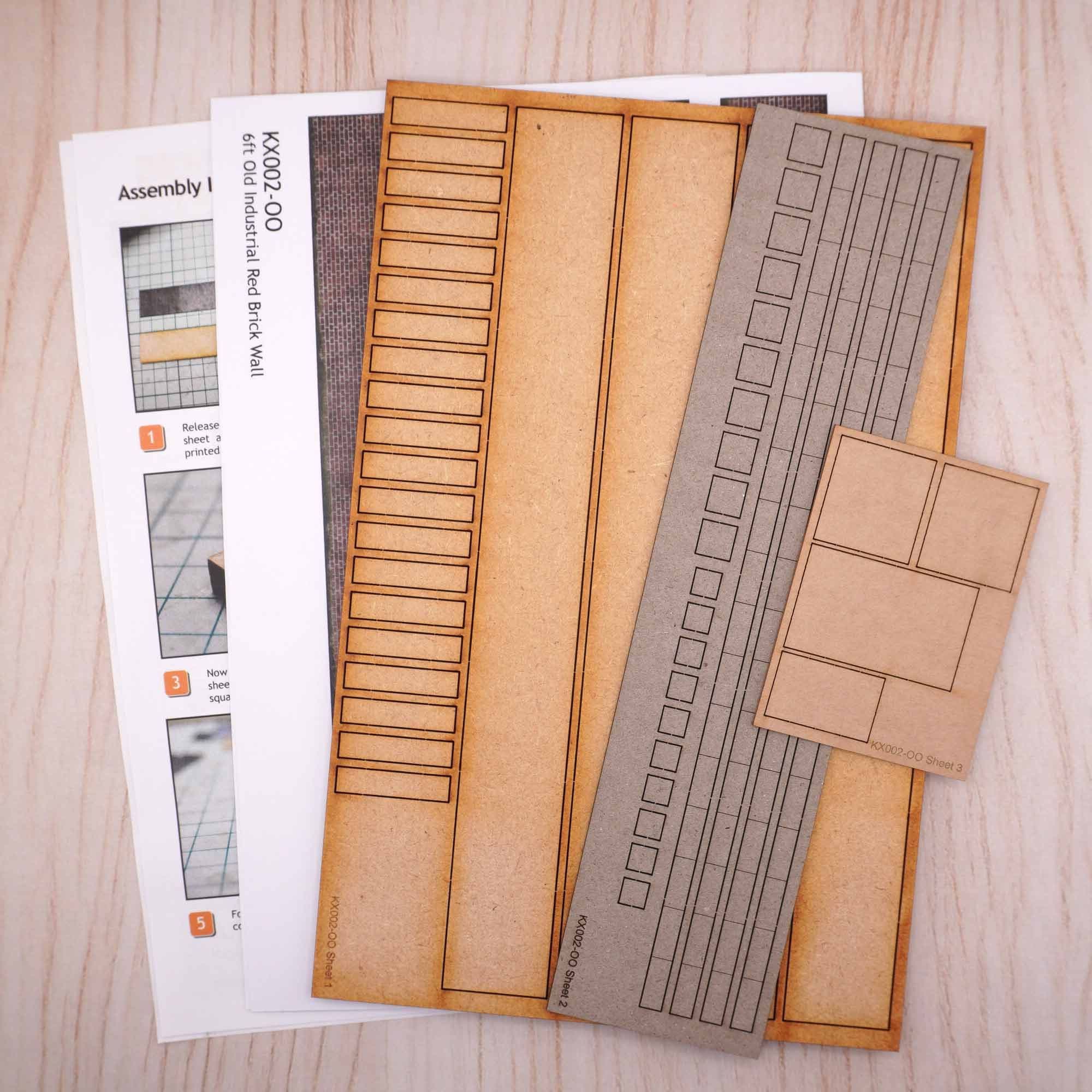 KX002 OO 6ft Industrial Brick Wall And Gates Model Kit - Image 8