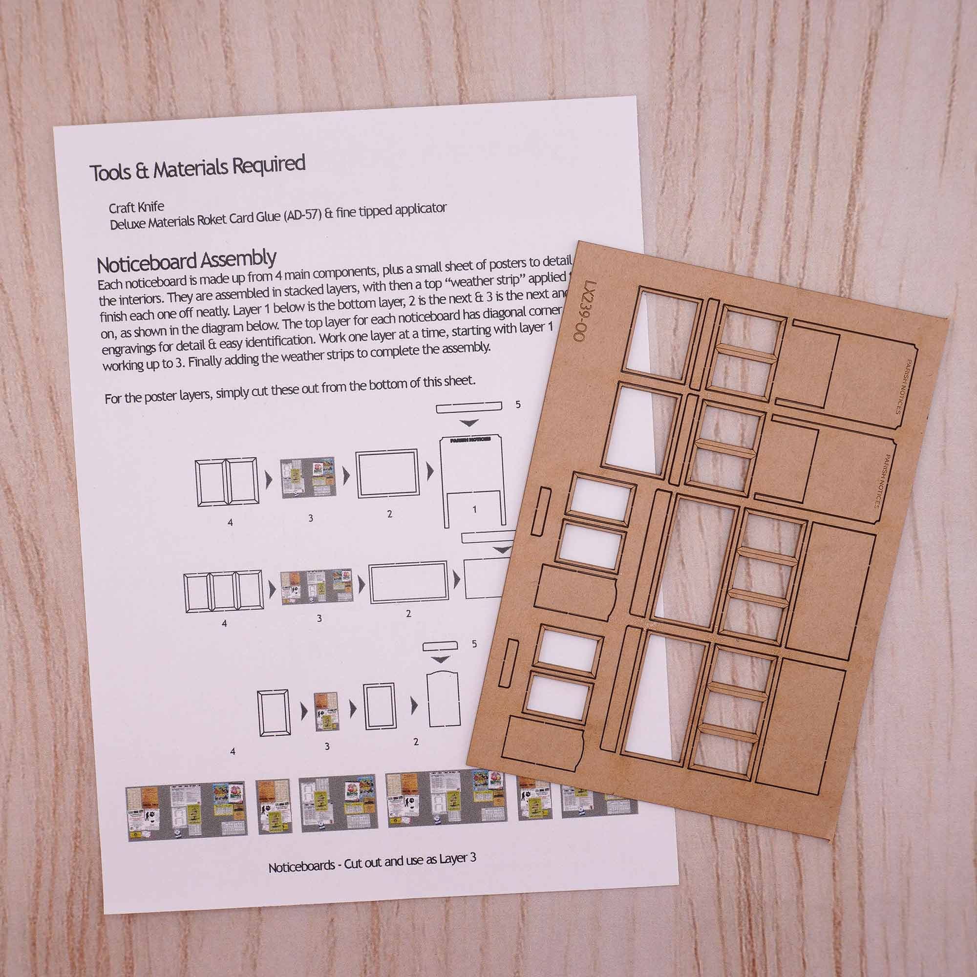 LX239 Parish / Village / Church Noticeboards Model Kit - Image 3