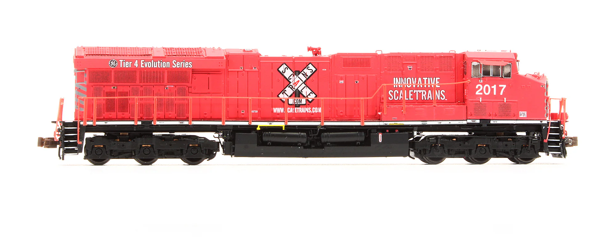 SXT30676 Pre-Owned GE Tier 4 Gevo Scaletrains.Coml Diesel Locomotive - Road #2017 - DCC Sound - Image 3