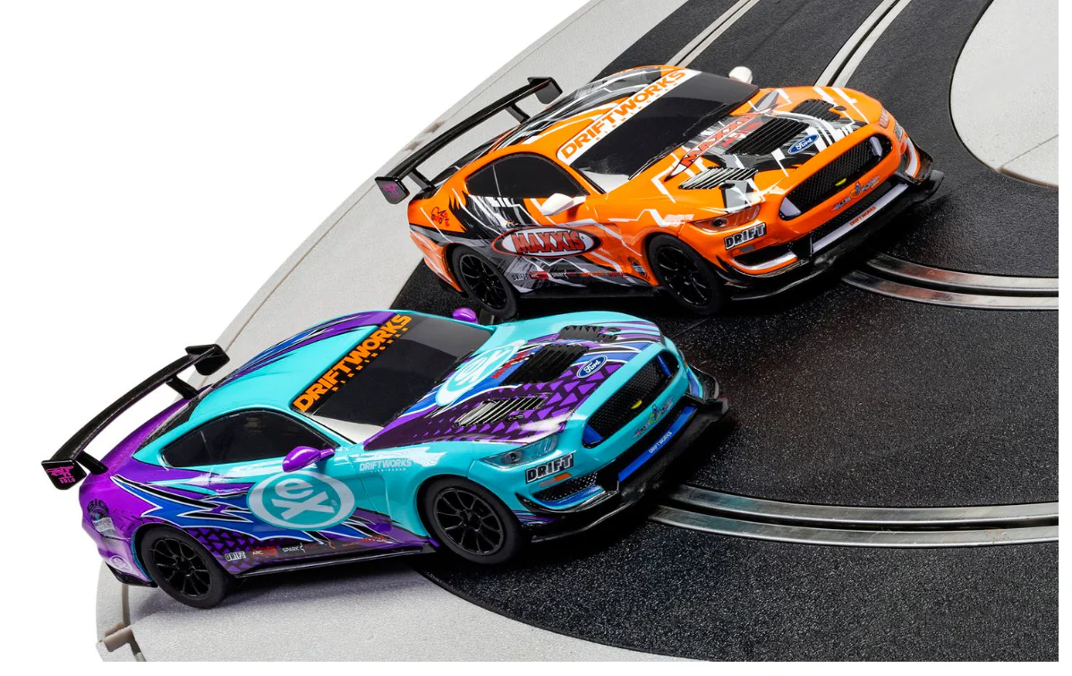 C1421M Drift 360 Race Set - Image 2