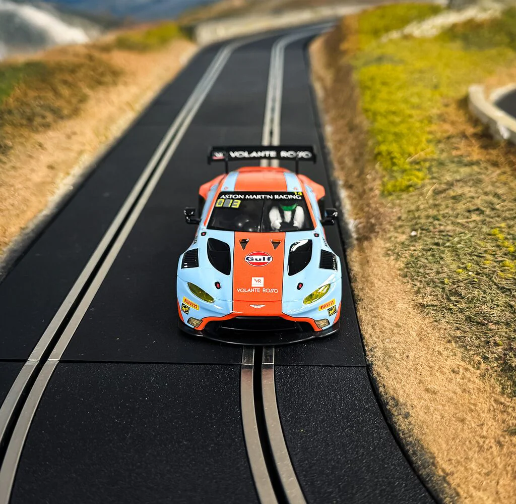 C4655 Aston Martin GT3 Vantage - Bathurst 2025 - Gulf Edition - Image 10
