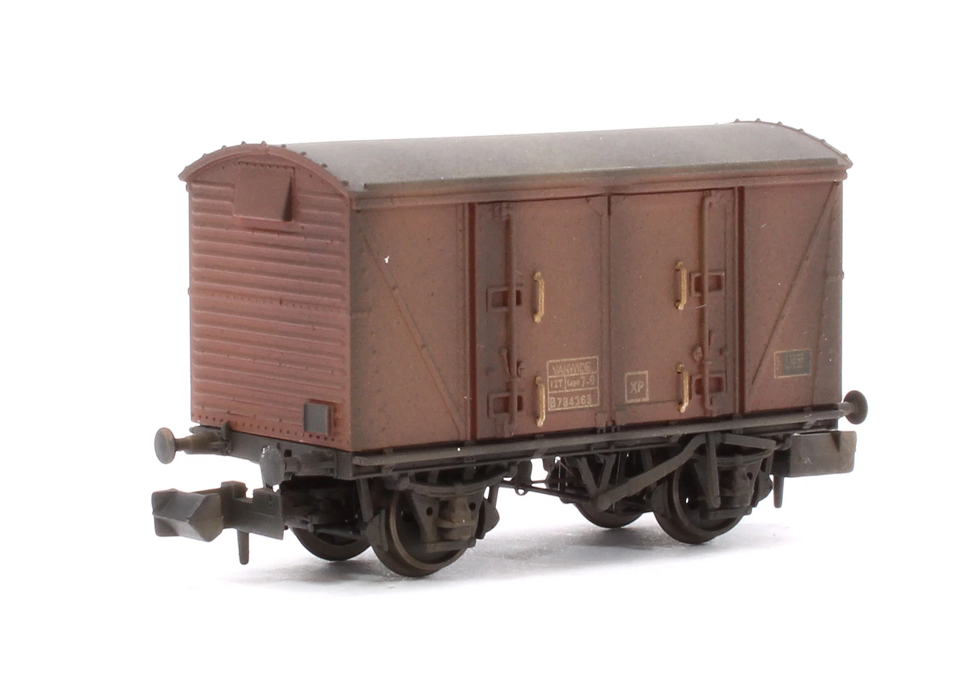 S2301-03 Custom Weathered Set of 3 BR 12T Vanwide Ventilated Vans, BR Bauxite (Late) - Image 7