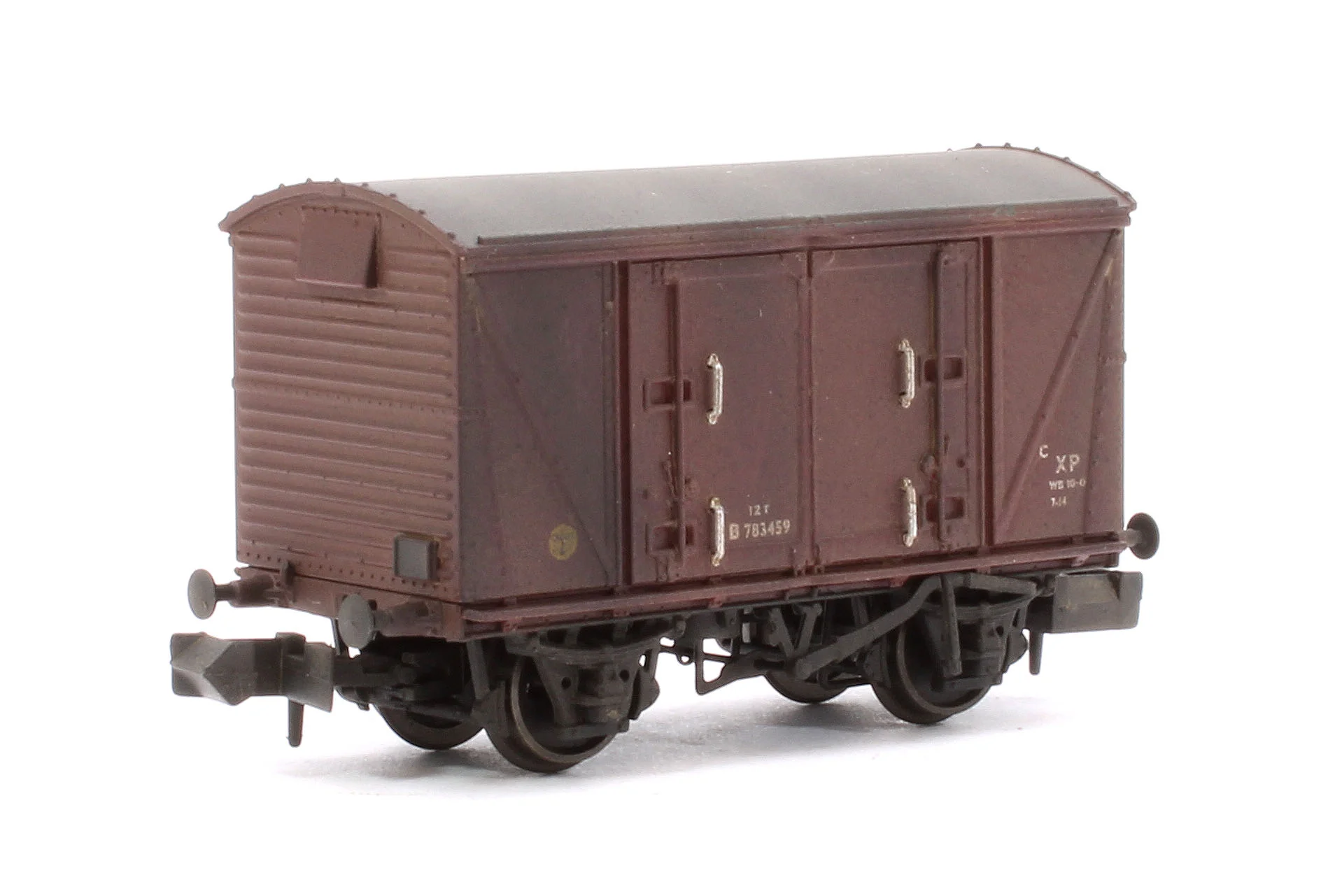 S2301-04 Custom Weathered Set of 3 BR 12T Vanwide Ventilated Vans, BR Freight Brown XP - Image 7