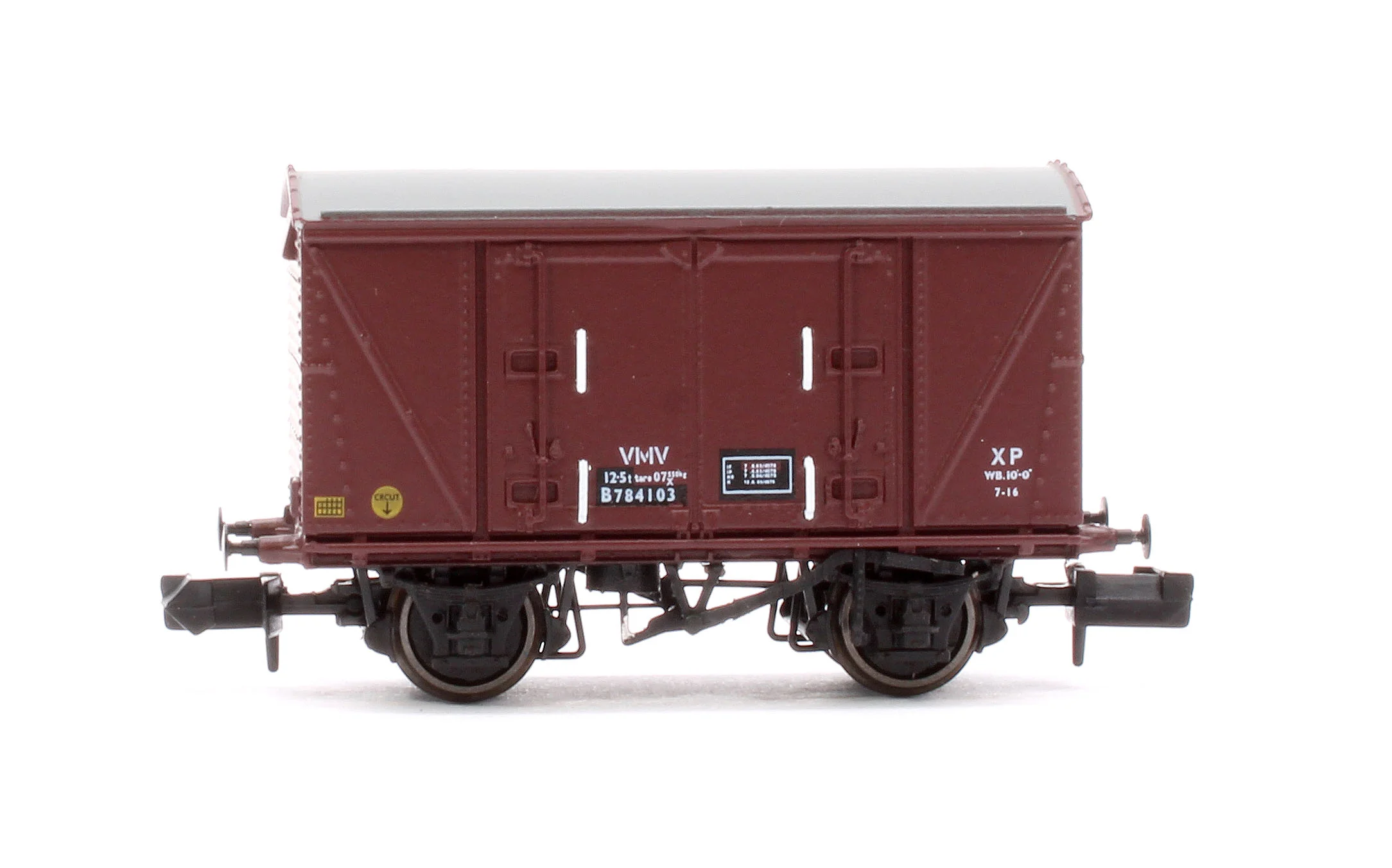 S2301-05 Set of 3 BR 12T Vanwide Ventilated Vans, BR Freight Brown VMV XP - Image 8