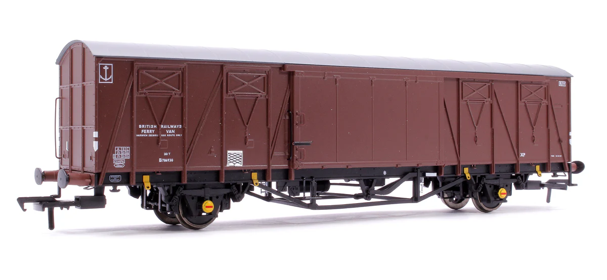 S4301-02 20T VIX Ferry Van , BR Plain Bauxite GB786930 - Image 3
