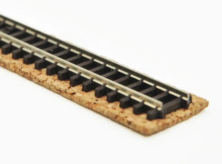 SPD-0112 O Gauge - Model Railway Cork Track Underlay 10 Meters Long x 65mm - 2mm Thick - Image 2