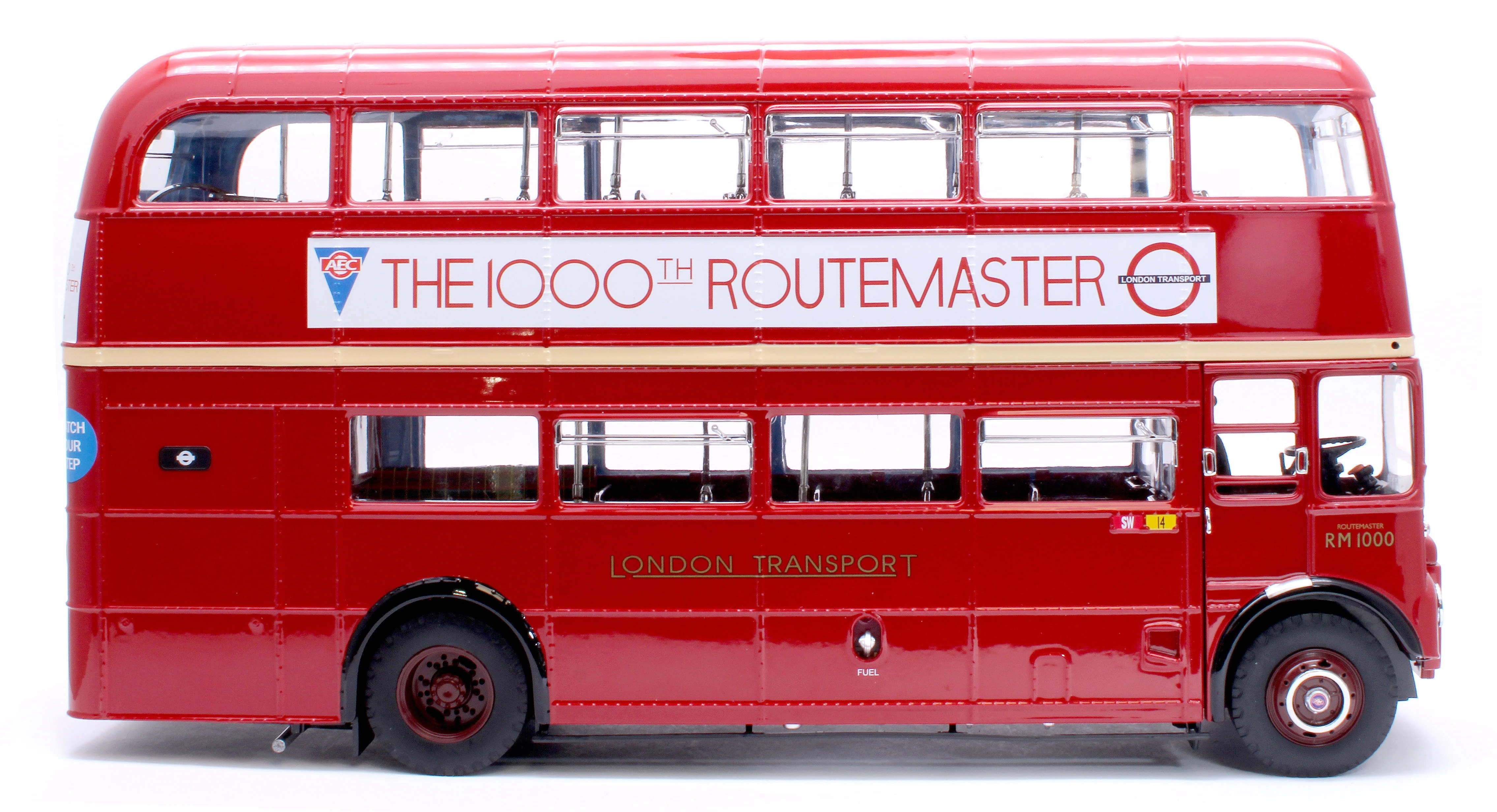 H2943 Routemaster Bus RM1000 100 BXL Red (Limited Edition 1000pcs) - Image 6