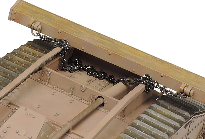 30057 1/35 Scale Motorized Tank Series No.57 WWI British Tank Mk.IV Male (w/Single Motor) Kit - Image 5
