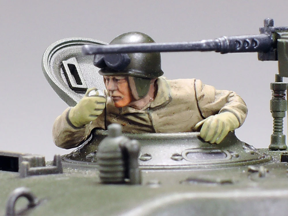 32595 1/48 Military Miniature Series No.95 U.S. Medium Tank M4A3E8 Sherman "Easy Eight" Kit - Image 5