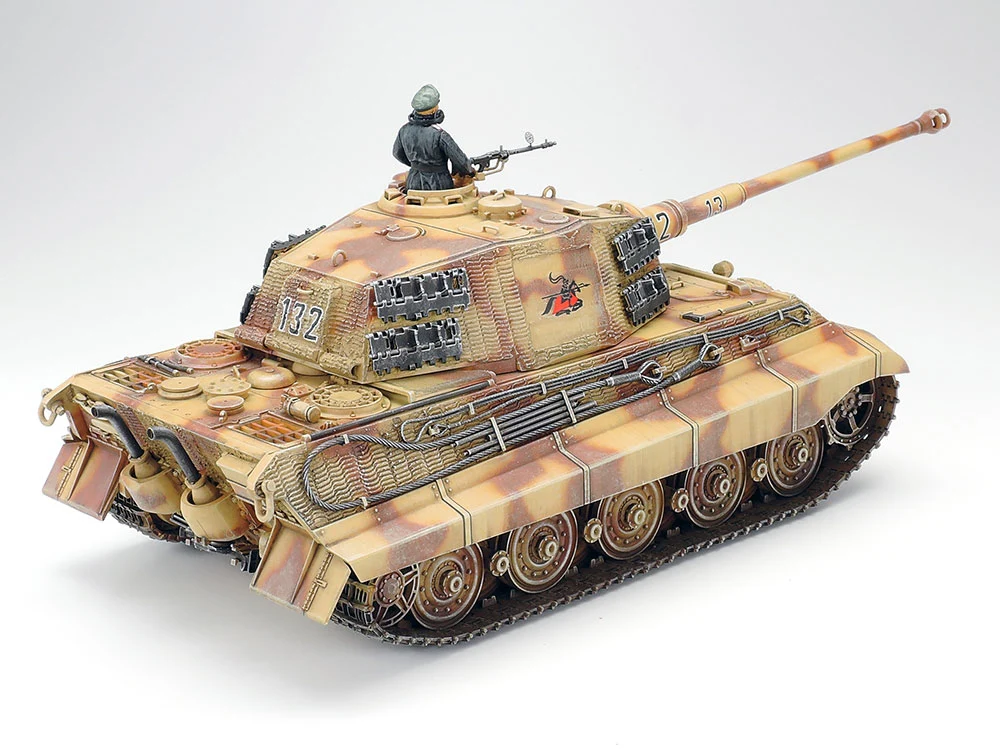 35164 1/35 Military Miniature Series No.164 German King Tiger "Production Turret" Kit - Image 4