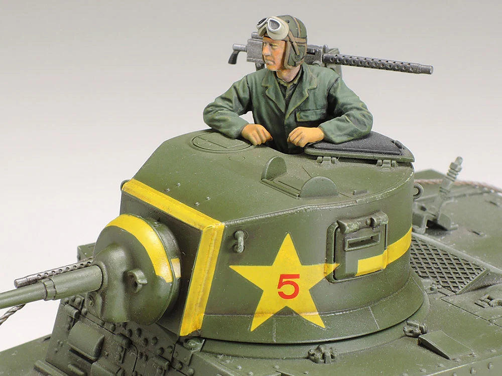 35360 1/35 Military Miniature Series No.360 U.S. Light Tank M3 Stuart Late Production Kit - Image 3