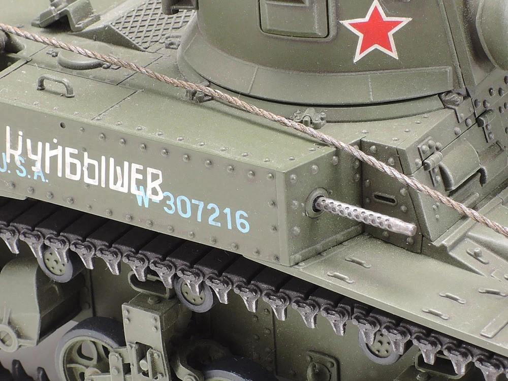 35360 1/35 Military Miniature Series No.360 U.S. Light Tank M3 Stuart Late Production Kit - Image 5