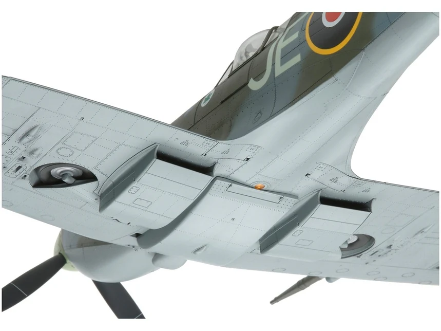 60319 1/32 Aircraft Series No.19 Supermarine Spitfire Mk.IXc Kit - Image 7