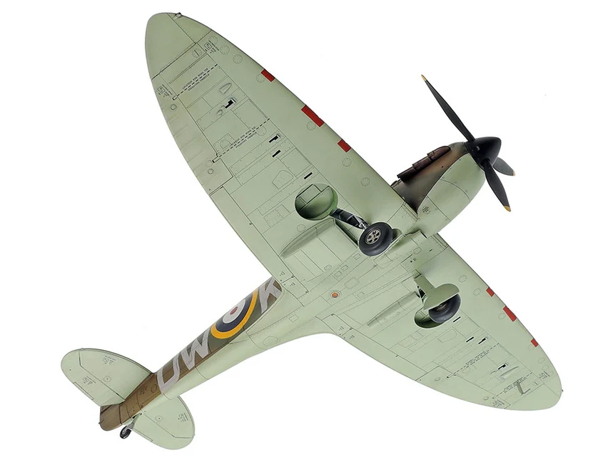 61119 1:48 Supermarine Spitfire MK1 Kit - Image 5