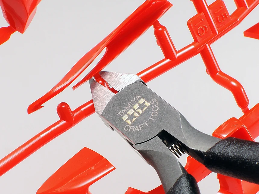 74035 Tamiya Craft Tools Series no.35 Sharp Pointed Side Cutter for Plastic - Image 3