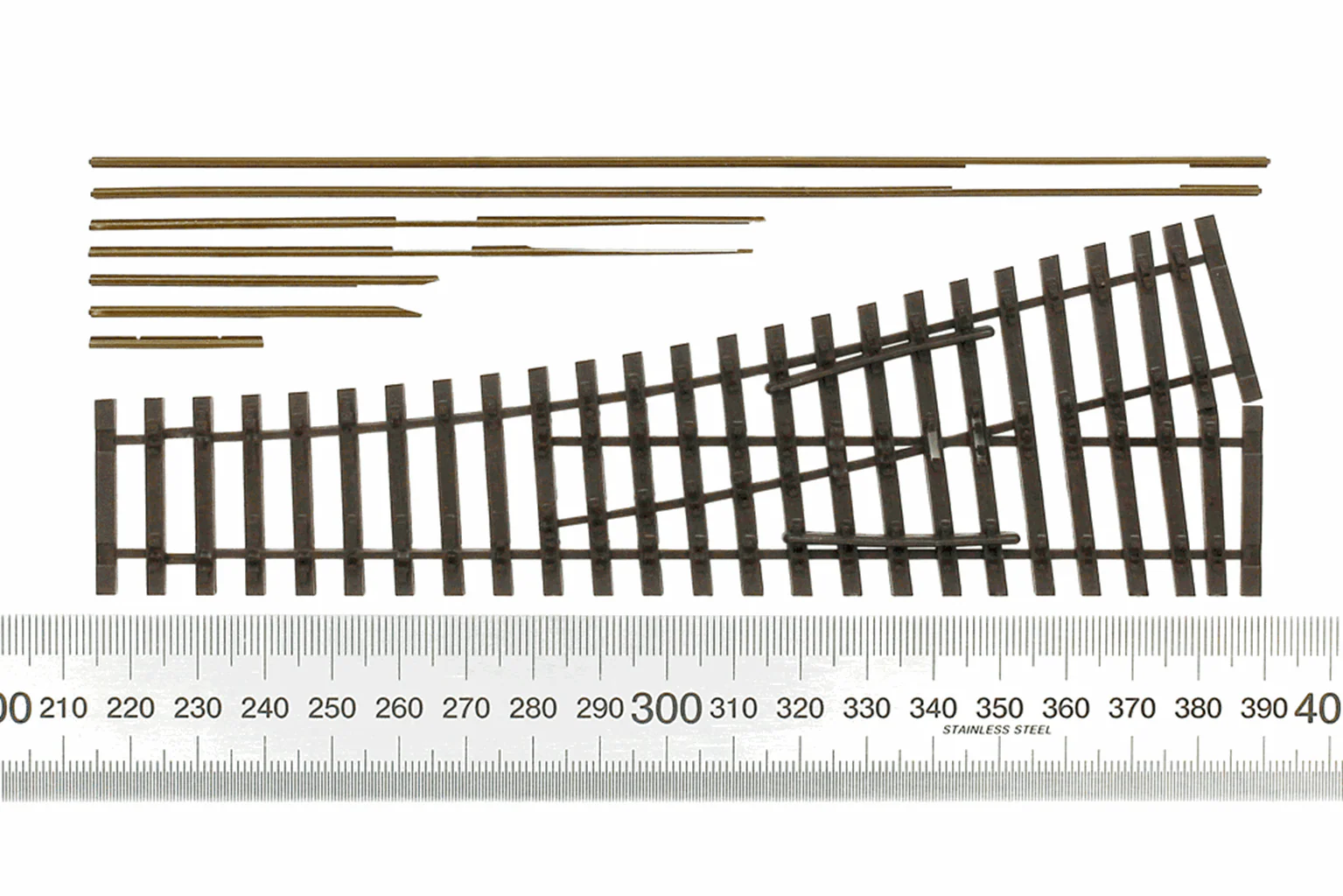 85422 Tillig elite track : Right Sharp Point Kit HO 15° - Image 2