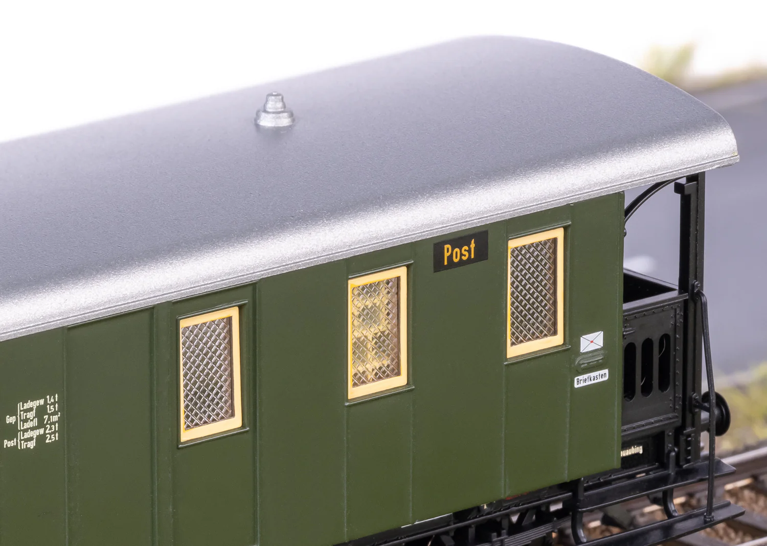 M21229 DB BR98.3 Spalter Bockl Steam Train Pack III - DCC Sound - Image 3