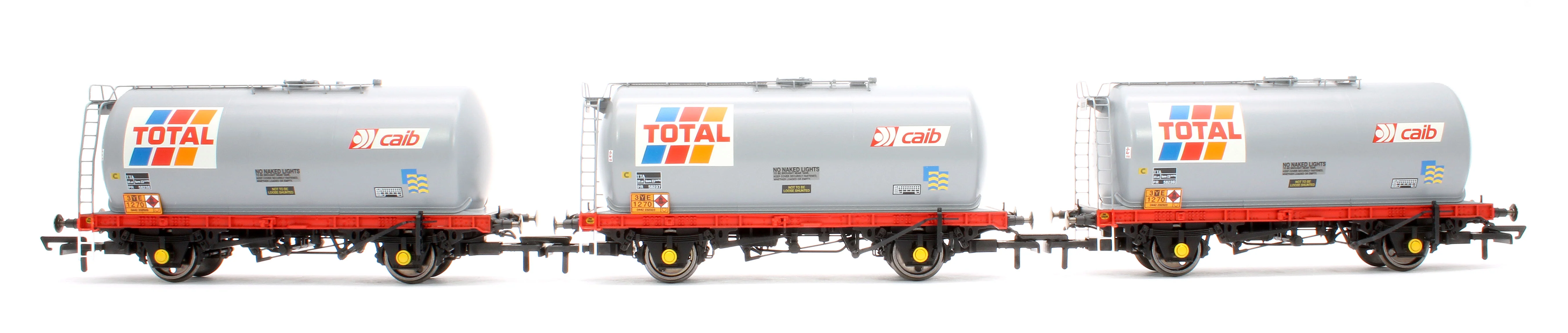R60258 TTA Tank Total Wagon Triple Pack - Image 2