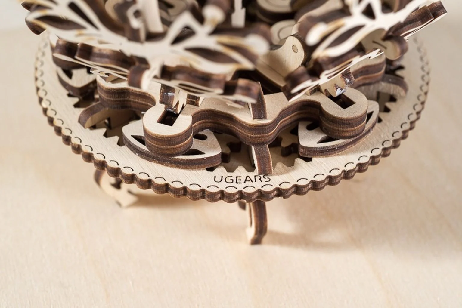UG70019 Flower etui Mechanical Model Kit - Image 3