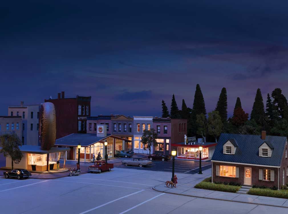 933-4702 Spaces Hole In One Donut Shop Interior Model Kit - Image 3