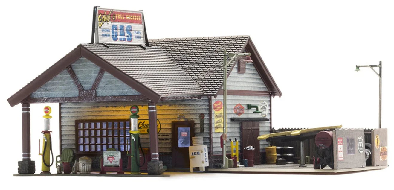 WBR4935 BR4935 Woodland Scenics - N Gauge Buildings - Ethyl's Gas & Service