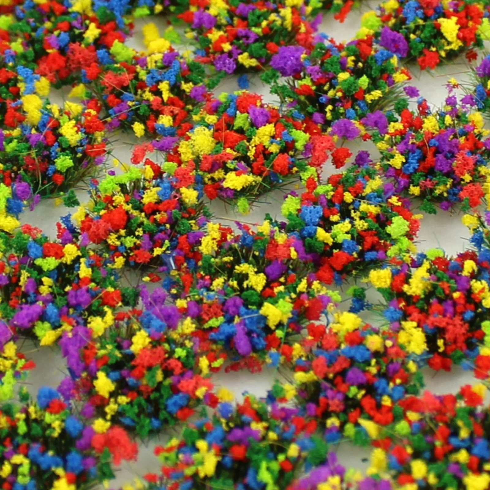 SGTMIX10 WWS 10mm Mixed Flowers Static Grass Tufts x 100 - Image 4
